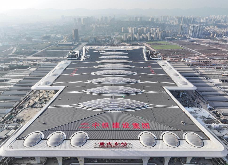 Cea mai mare gară din lume, cât 170 de terenuri de fotbal, a fost deschisă în „orașul 8D” al Chinei: Cum arată terminalul spectaculos 998535