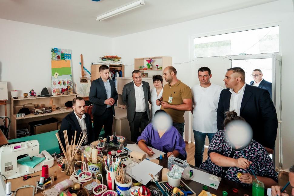 Comuna din România unde tocmai s-a deschis primul centru de stat pentru recuperare după dezintoxicare din țară 998856