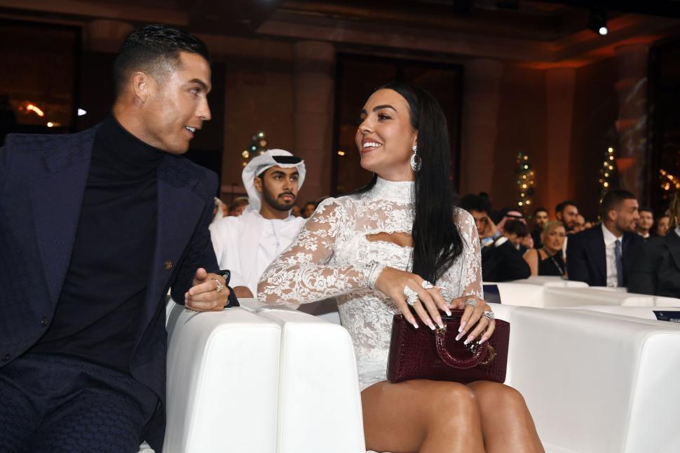 Cristiano Ronaldo câștigă 250 milioane € pe an, dar Georgina ar primi foarte puțin dacă s-ar despărți. Ce scrie în acordul prenupțial 998634