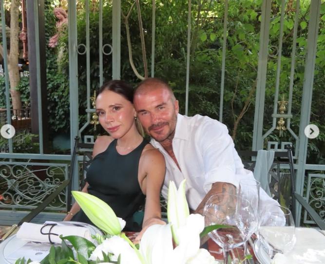 David și Victoria Beckham au plecat în vacanță, în Italia. S-au fotografiat în ipostaze cu totul neașteptate 998698