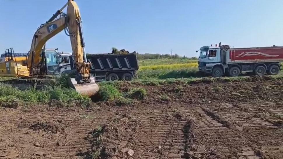 Au început lucrările pe șantierul Spitalului de Copii Monobloc din Cluj-Napoca, de 1 miliard de euro: "Cu PNRR, putem termina spitalul" 998935