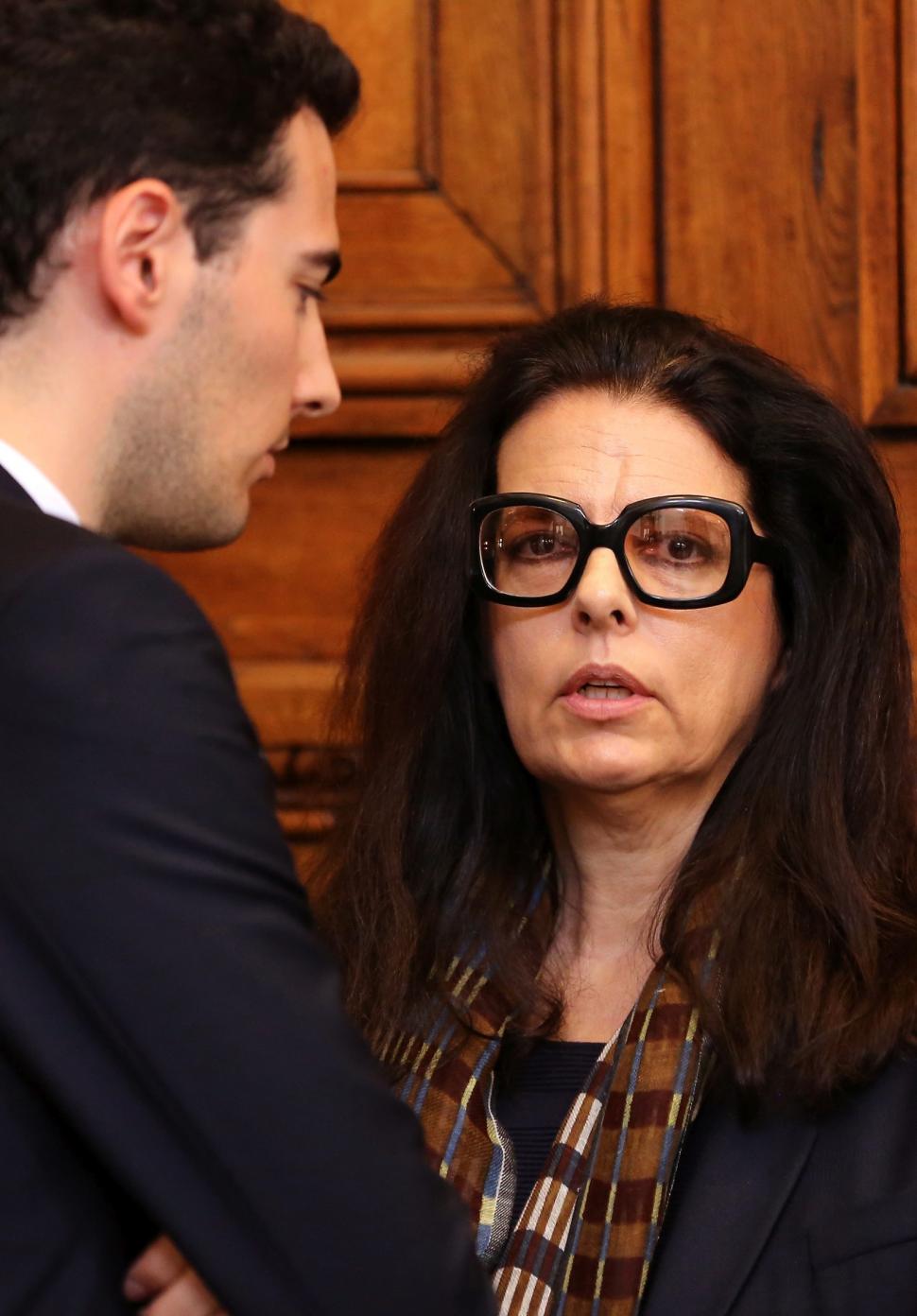 Nimeni n-a auzit de a doua cea mai bogată femeie din lume, care are o avere de peste 80 de miliarde de euro 999109