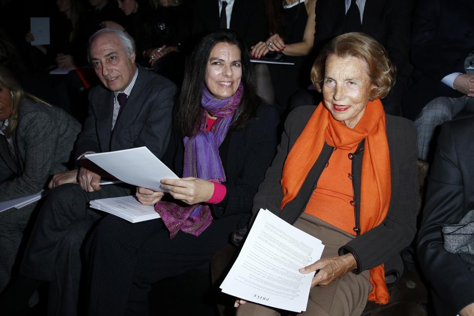 Nimeni n-a auzit de a doua cea mai bogată femeie din lume, care are o avere de peste 80 de miliarde de euro 999113