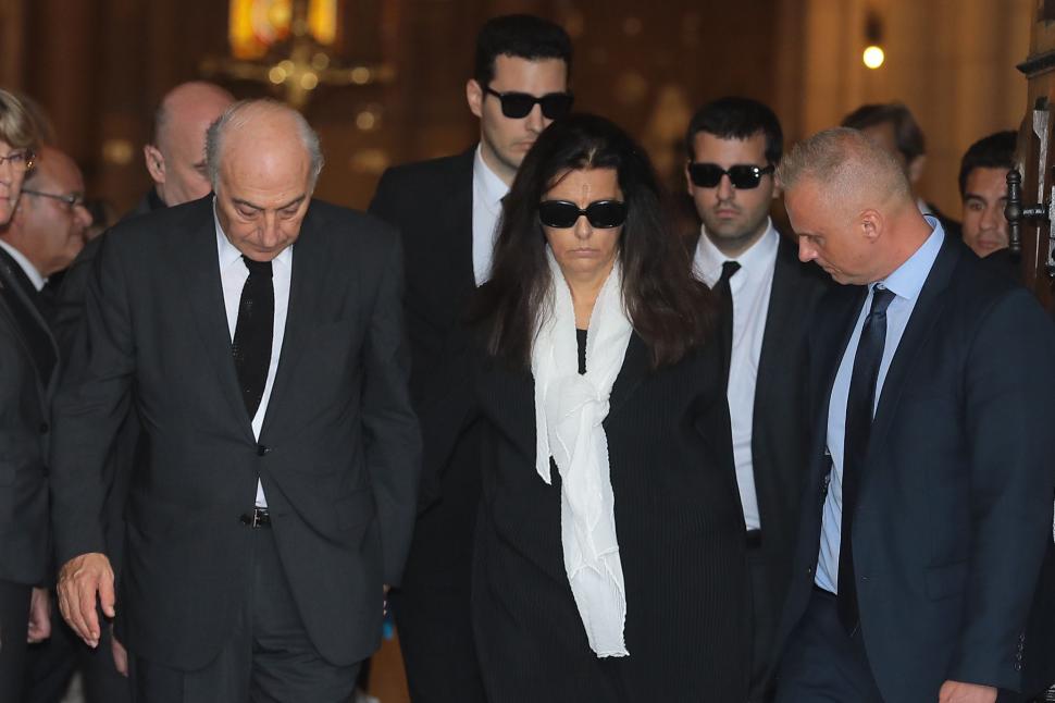 Nimeni n-a auzit de a doua cea mai bogată femeie din lume, care are o avere de peste 80 de miliarde de euro 999114