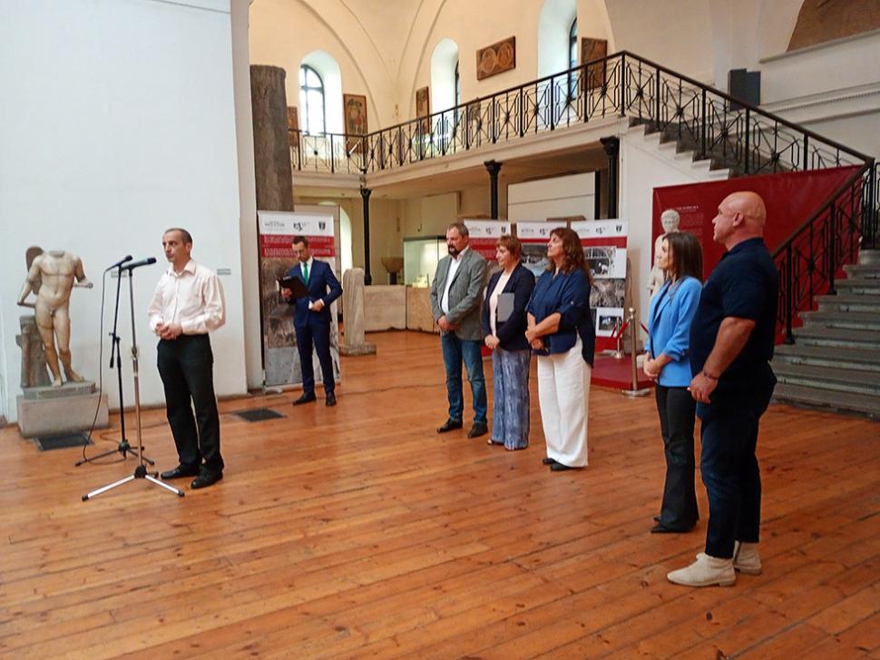 Aur elenistic descoperit „într-un ținut uitat de Dumnezeu”, expus la Muzeul Naţional de Arheologie din Sofia 999302