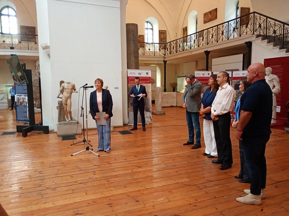 Aur elenistic descoperit „într-un ținut uitat de Dumnezeu”, expus la Muzeul Naţional de Arheologie din Sofia 999304