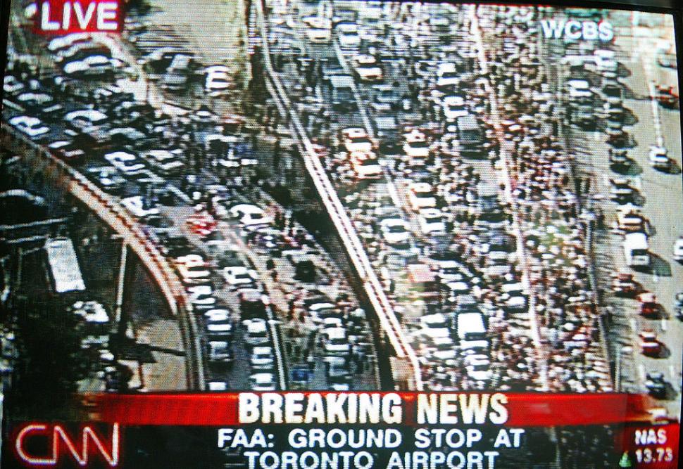 "Cea mai lungă noapte": Cum a fost paralizat New York-ul în 2003 de o pană de curent care a afectat peste 50 de milioane de oameni 998115