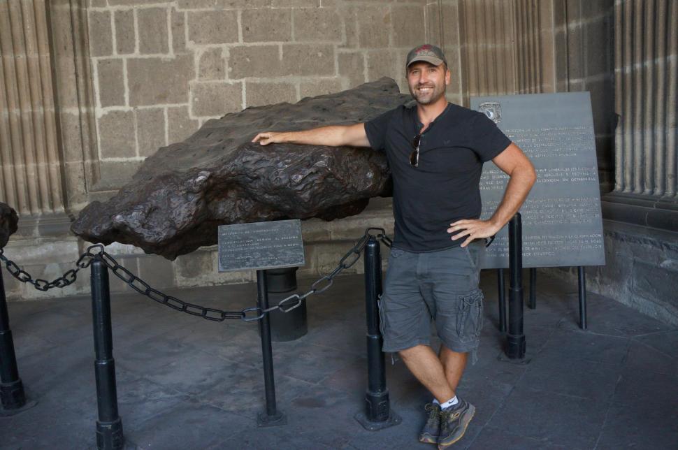 Povestea jafului istoric de la NASA, comis din iubire. Un stagiar a furat roci lunare de 21 de milioane $ ca să facă "sex pe Lună" 999340