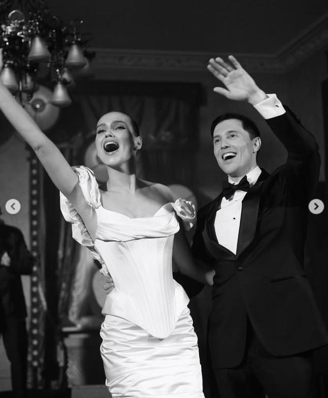 Sfârșit teribil pentru un fotomodel celebru, la câteva luni după nuntă. Mergea spre casă când un elan i-a intrat prin parbriz 999542