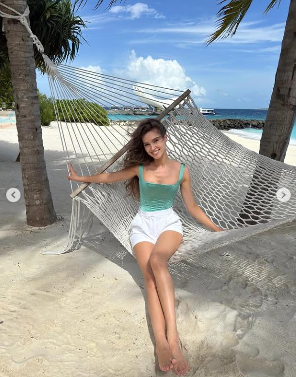 Sfârșit teribil pentru un fotomodel celebru, la câteva luni după nuntă. Mergea spre casă când un elan i-a intrat prin parbriz 999547