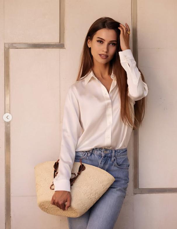 Sfârșit teribil pentru un fotomodel celebru, la câteva luni după nuntă. Mergea spre casă când un elan i-a intrat prin parbriz 999556