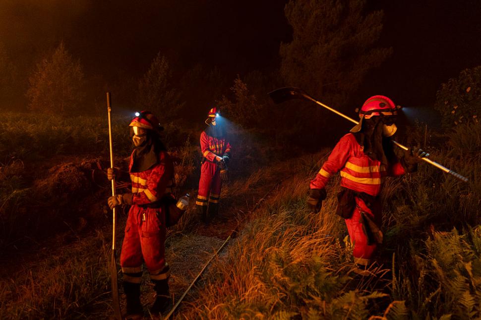 Incendiile uriaşe din Spania continuă să facă ragavii. "Ne aşteaptă ore dificile", avertizează premierul Sánchez  1000057