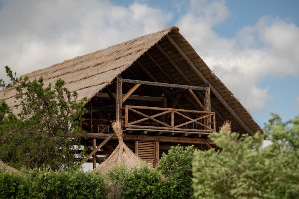 Luminaria, primul festival de baloane cu aer cald organizat la mare, începe vineri, la Corbu. Ce artiști cântă și cum arată locul unic 1000250