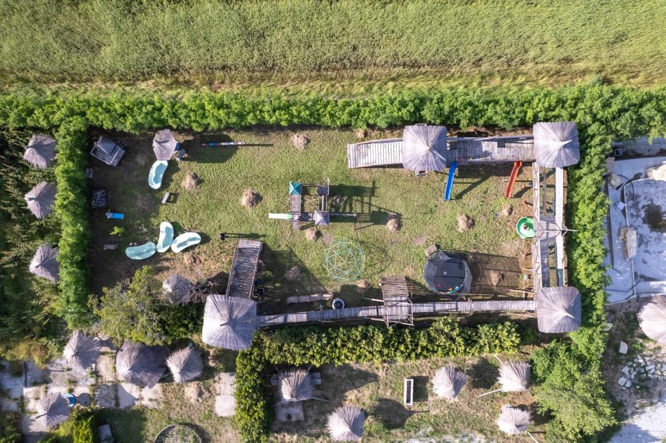 Luminaria, primul festival de baloane cu aer cald organizat la mare, începe vineri, la Corbu. Ce artiști cântă și cum arată locul unic 1000266