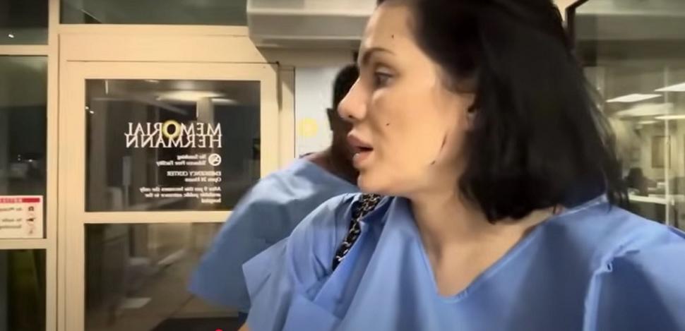 O vedetă OnlyFans şi iubitul ei au fost loviți de un SUV în timp ce luau masa într-un restaurant din Texas. Momentul a fost filmat 1000360