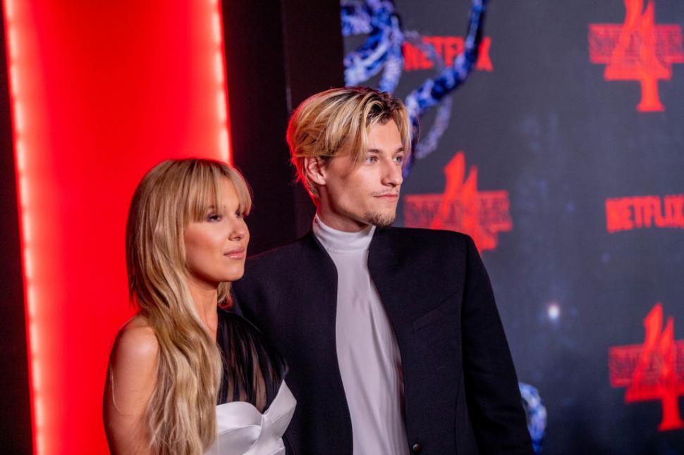 Actrița Millie Bobby Brown a anunțat că a adoptat o fetiță cu soțul ei, Jake Bongiovi 1000752