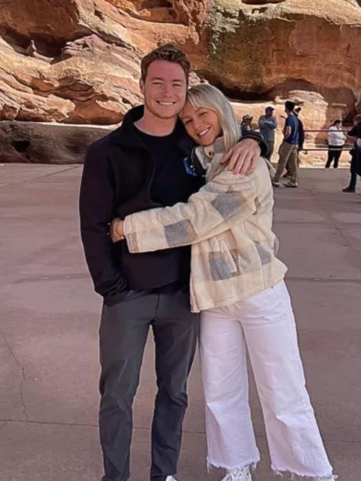 La 24 de ani a fost diagnosticată cu cancer și a ajuns în ultima etapă de chimioterapie, însă nu știa că urmează vești și mai brutale 1000380