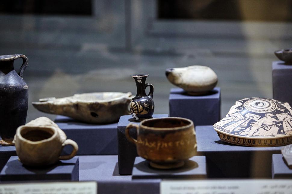 Macarale și scafandri au scos la suprafață comori dintr-un oraș antic scufundat lângă Alexandria 1000702