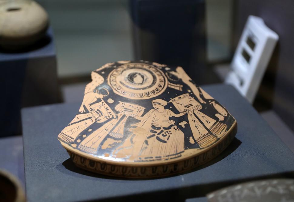 Macarale și scafandri au scos la suprafață comori dintr-un oraș antic scufundat lângă Alexandria 1000704