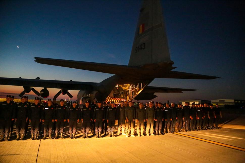 România sare în ajutorul Spaniei în lupta împotriva incendiilor de vegetație. 51 de pompieri vor fi trimiși în Galicia 1000470