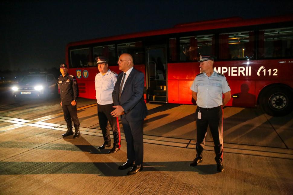 România sare în ajutorul Spaniei în lupta împotriva incendiilor de vegetație. 51 de pompieri vor fi trimiși în Galicia 1000473