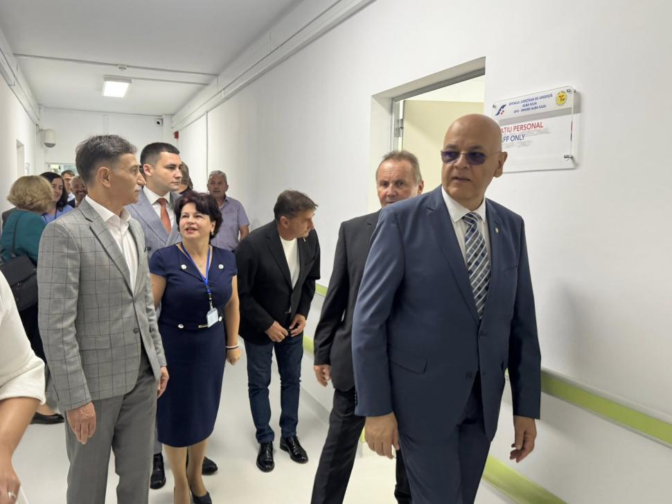 Raed Arafat, la inaugurarea Unității Primiri Urgențe a Spitalului din Alba Iulia: UPU nu e un fast-food medical, să ieşi după 5 minute 1001171