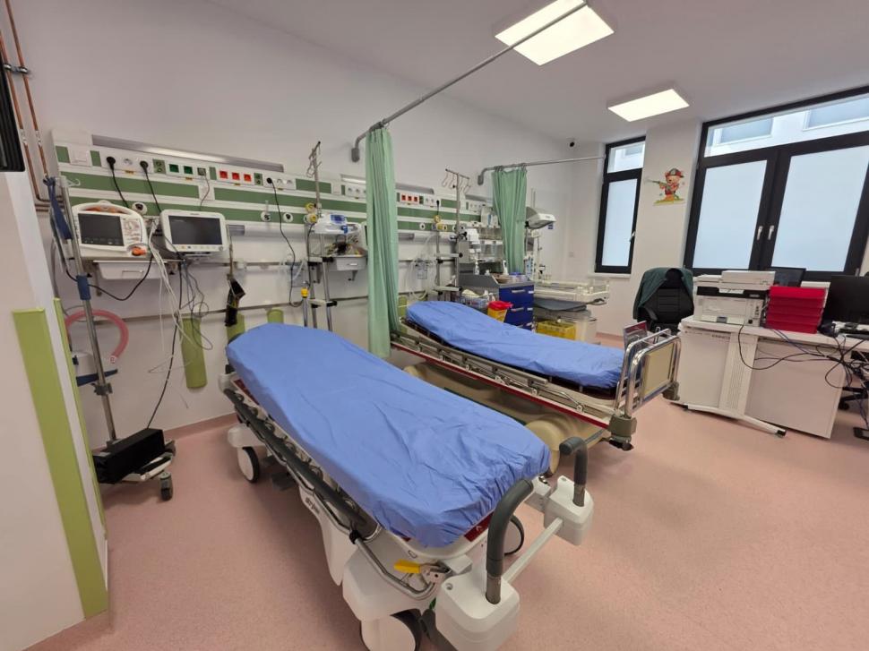 Raed Arafat, la inaugurarea Unității Primiri Urgențe a Spitalului din Alba Iulia: UPU nu e un fast-food medical, să ieşi după 5 minute 1001183