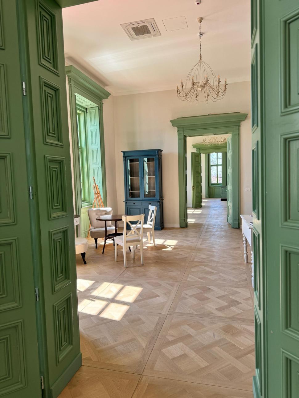 Descoperă Banatul: conace boierești, festivaluri culinare și cea mai lungă pistă de biciclete din România 1001387