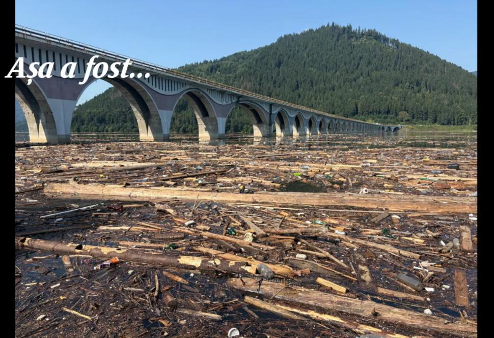 Înainte și după. Imagini cu lacul Izvorul Muntelui, la trei săptămâni după ce a fost acoperit de bușteni, animale moarte și deșeuri 1001448