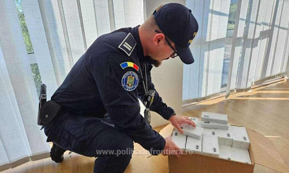 Polițiștii de frontieră au fost uluiți să vadă ce ascundea un șofer ucrainean. Valorează de 14 ori mai mult decât mașina cu care era 1001533