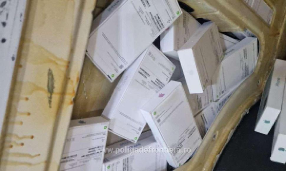 Polițiștii de frontieră au fost uluiți să vadă ce ascundea un șofer ucrainean. Valorează de 14 ori mai mult decât mașina cu care era 1001537