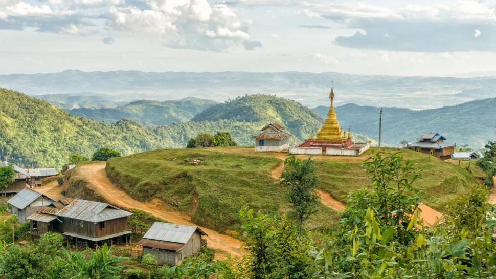 Un pod spectaculos, cel mai înalt viaduct feroviar din lume la inaugurarea sa din 1901, a fost distrus în timpul unui conflict civil 1001564