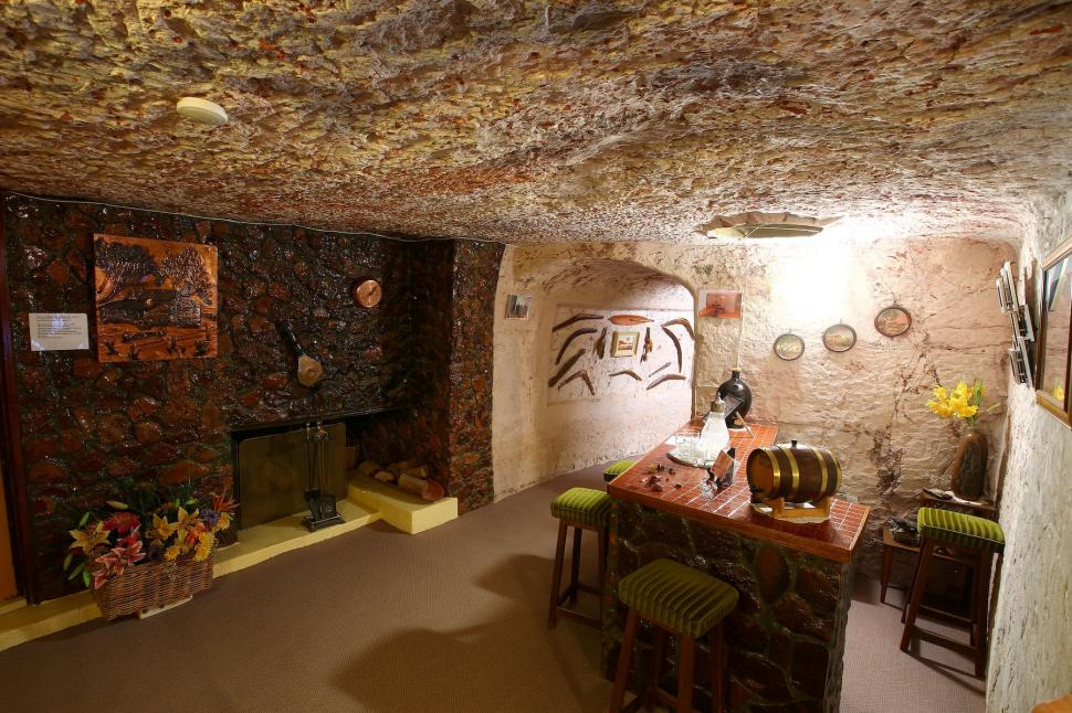 Orașul în care oamenii trăiesc sub pământ din cauza temperaturilor care ajung la 55 de grade la umbră 1001984