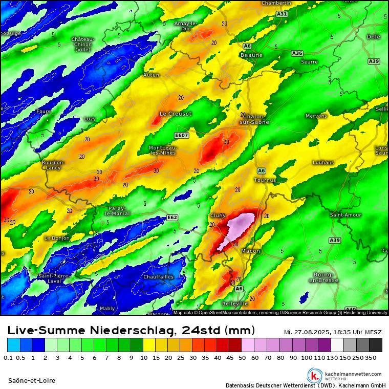 Imagini apocaliptice cu furtunile care au lovit Spania şi Franţa. A fost emis un cod roşu de ploi pentru Italia şi Elveţia  1002318