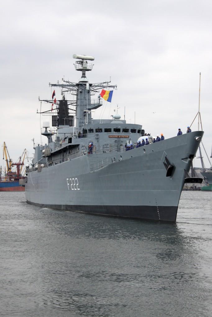 Fregata "Regina Maria" revine la cârma Operației NATO Sea Guardian. Militarii români, misiuni de securitate maritimă pe flancul sudic 1002486