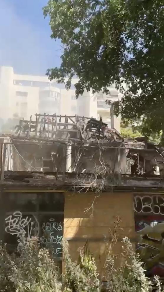 Incendiu cu degajări mari de fum, în zona Calea Victoriei din București. S-a trimis mesaj Ro-Alert: „Ocoliți zona” 1002479