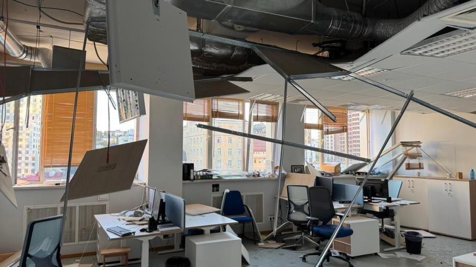 Rusia a bombardat clădirea Delegației Uniunii Europene la Kiev 1002349