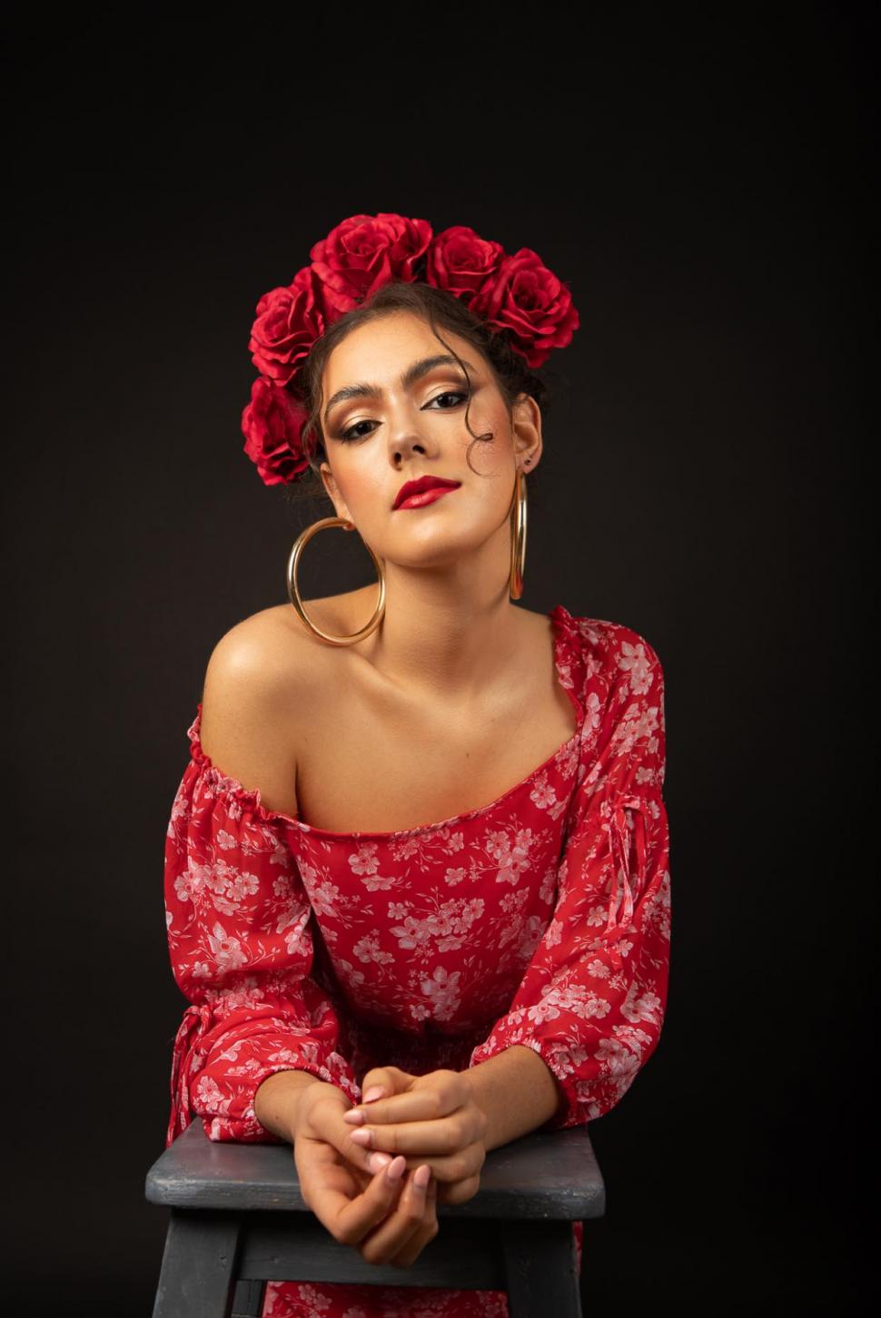 Ministrul Educației are o consilieră care a fost fotomodel. Cine este Isabel-Diana Leucuţa 1002791