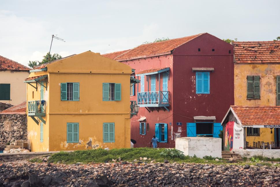 Goree ascunde una dintre cele mai rușinoase povești din istoria omenirii: Pe această insulă superbă se află „Poarta fără întoarcere” 1001557