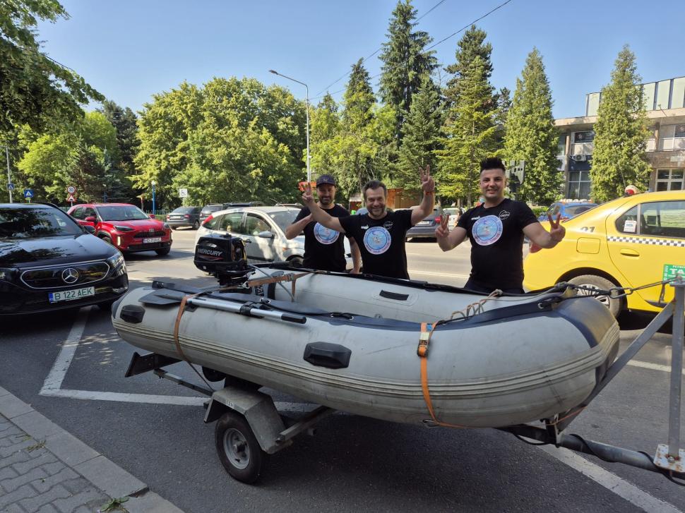 Un român a devenit oficial primul om din lume care a parcurs înot un continent: Avram Iancu a înotat 177 de zile fără costum de neopren 1003694