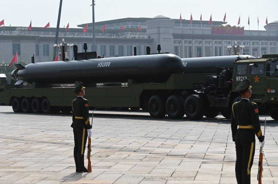 Drone invizibile, lasere și rachete hipersonice capabile să lovească SUA:  Noile arme dezvăluite de China la parada din Beijing 1003942