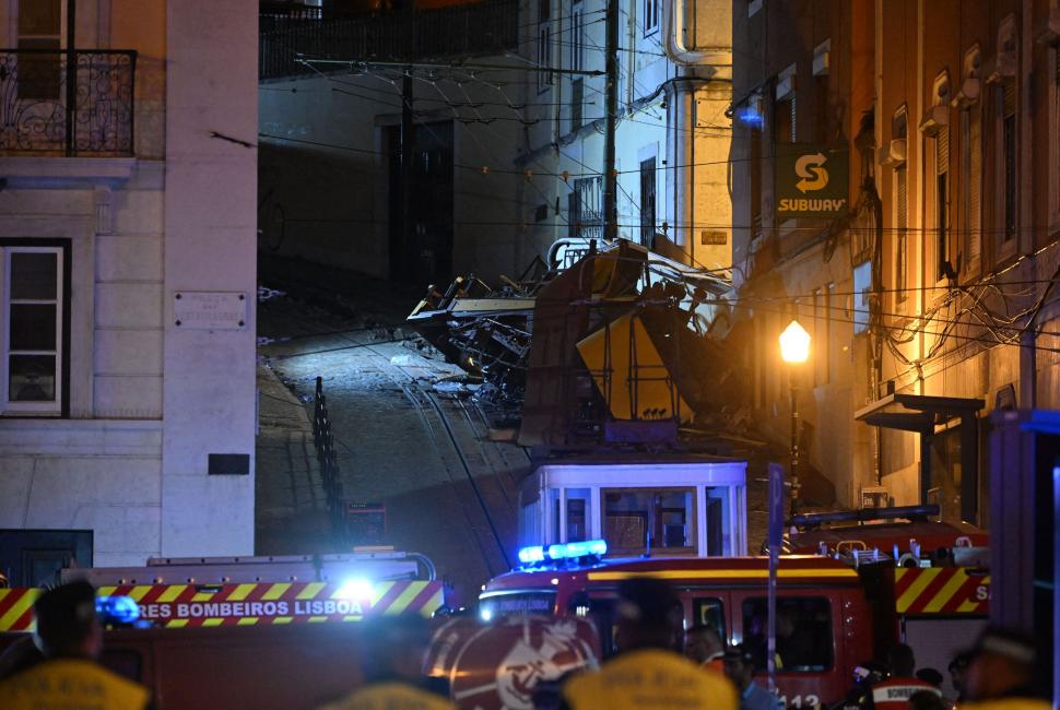 Mărturiile şocante ale martorilor tragediei din Lisabona: "Era scăpat de sub control. Am avut timp doar să fugim" 1004536