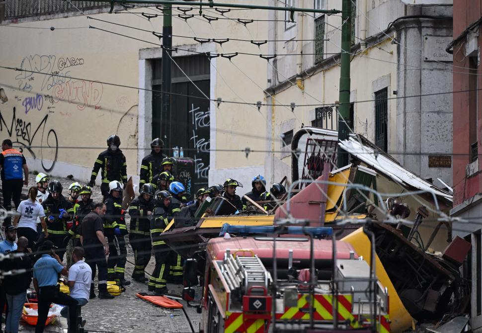 Mărturiile şocante ale martorilor tragediei din Lisabona: "Era scăpat de sub control. Am avut timp doar să fugim" 1004539