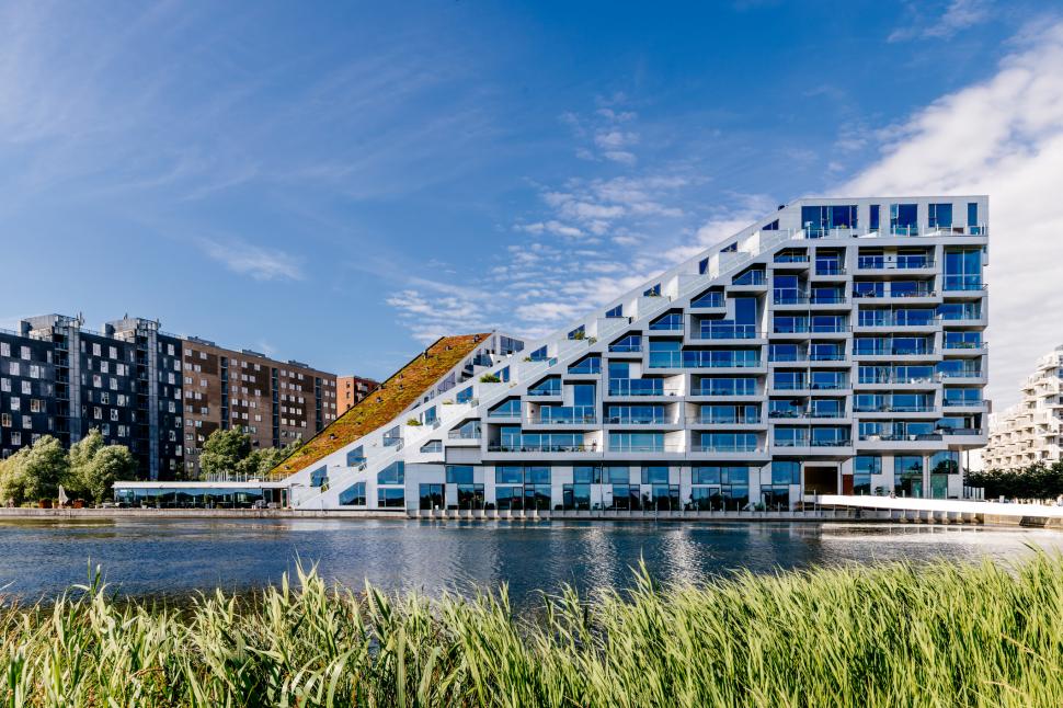 Capitala europeană care a fost numită cel mai fericit oraș din lume. În mod surprinzător, nu este cea a Finlandei 1004645