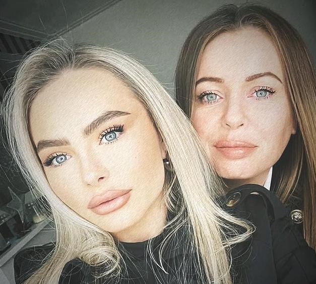 O britanică de 23 de ani a fost condamnată la închisoare pe viață în Dubai. Mama ei zice că a făcut „o greșeală stupidă” și cere ajutor 1004869