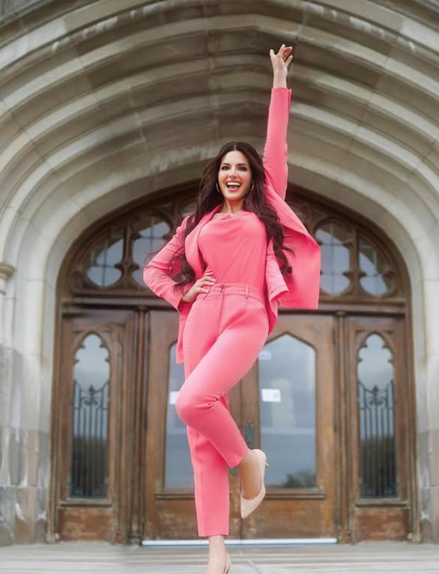 Războiul ajunge pe podiumul Miss Univers. Nadeen Ayoub vrea să reprezinte Palestina și e intens criticată, mai ales de Miss Israel 1004345