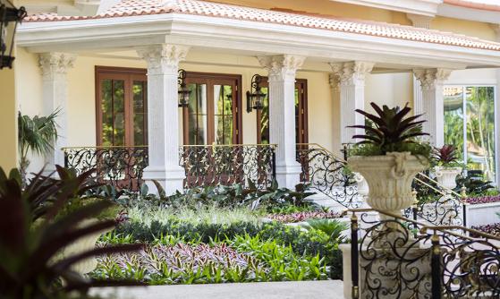 Cum arată proprietatea de lux a lui Trump unde va avea loc Summitul G20. El spune că își dorește „mult” ca Putin şi Xi să vină acolo 1005141