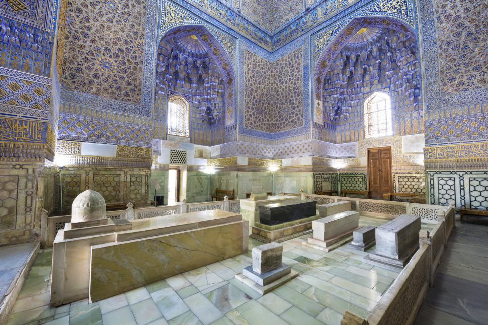 E considerat noua atracție a Asiei Centrale. Cum arată spectaculosul „oraș” unde luxul contemporan se îmbină cu atmosfera bazarurilor 1005231