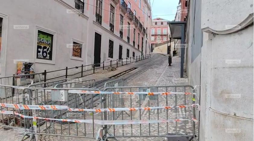 Filmul tragediei din Lisabona, cu 16 morți. Imagini exclusive de la locul unde funicularul Gloria a sărit de pe șine 1005176
