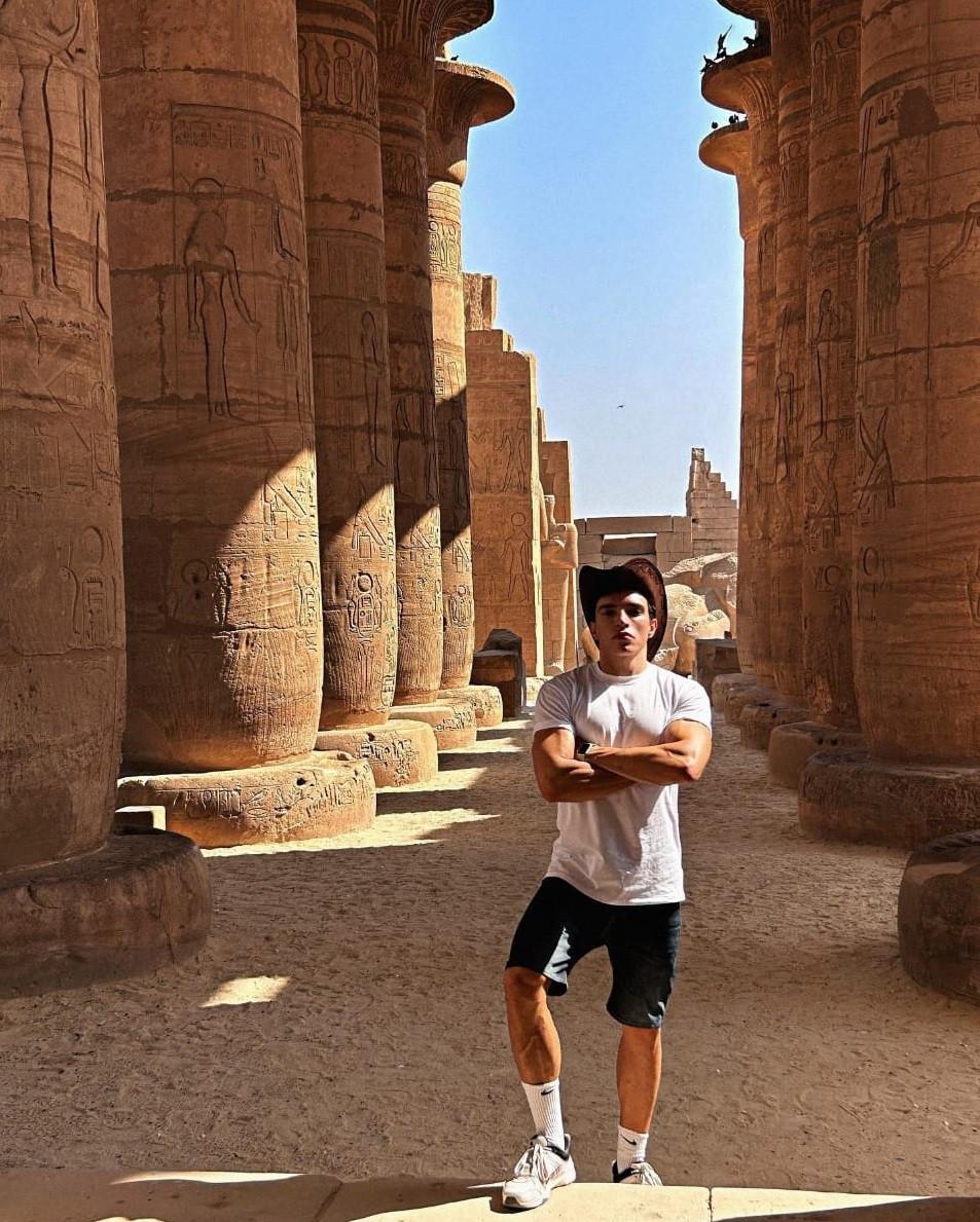 Un fost actor Disney Channel se mândreşte cu postările pe care face pe OnlyFans: "E conţinut elegant". Are peste 400 de poze incendiare 1004954